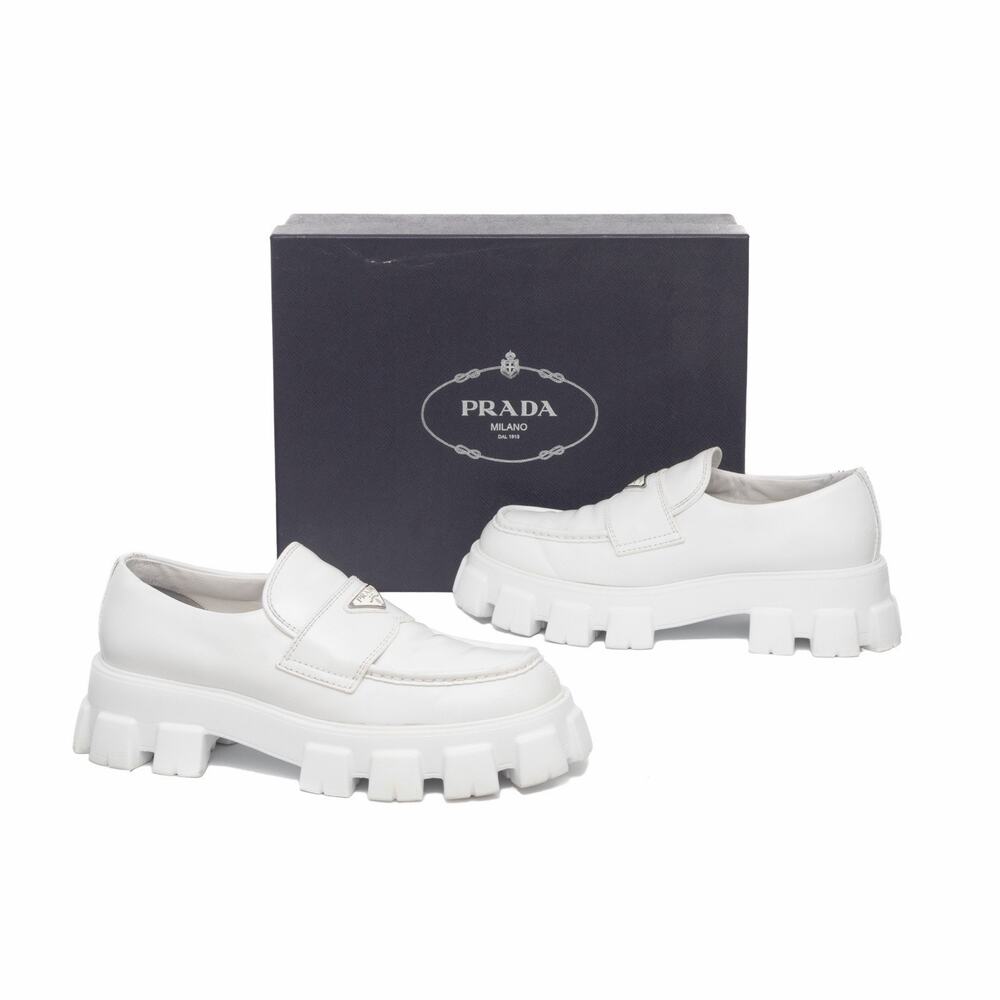 1.3k.$ PRADA Men’s White Leather Chunky Sole Monolith Loafers US 12